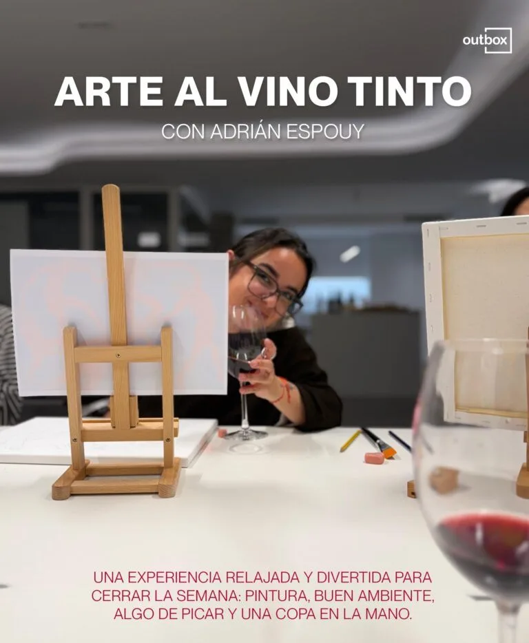 Arte al vino tinto en Outbox